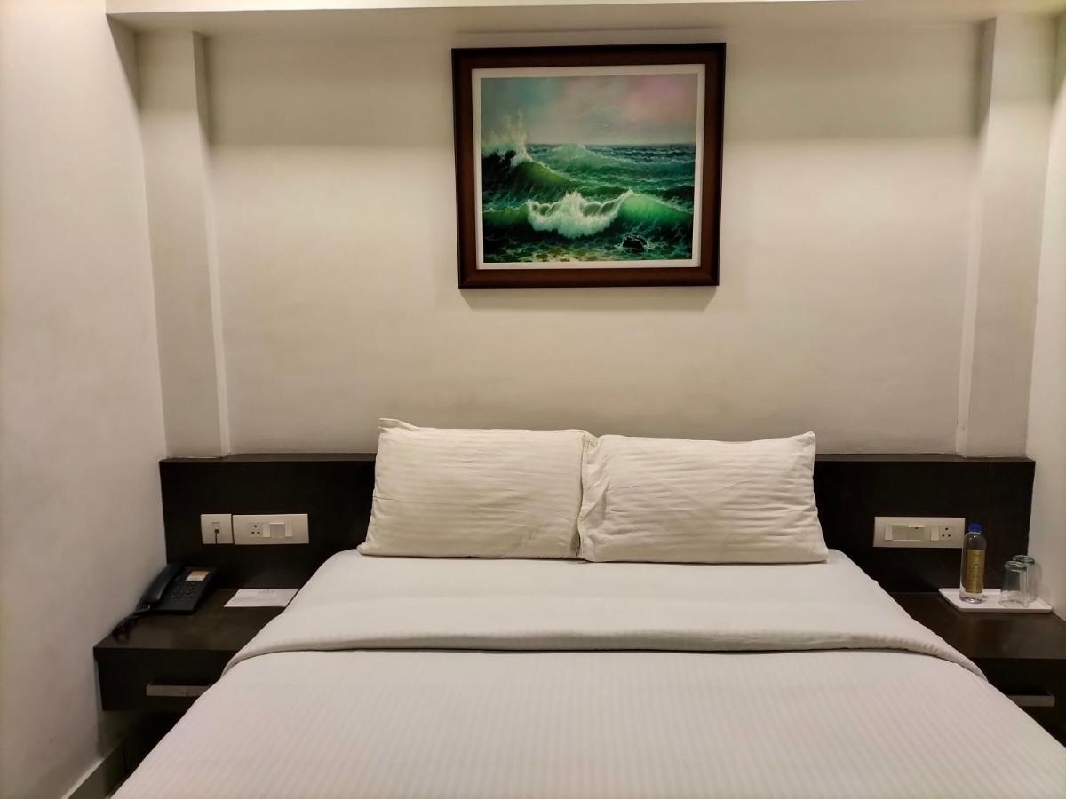 Saas Residency Otel Kozhikode Dış mekan fotoğraf