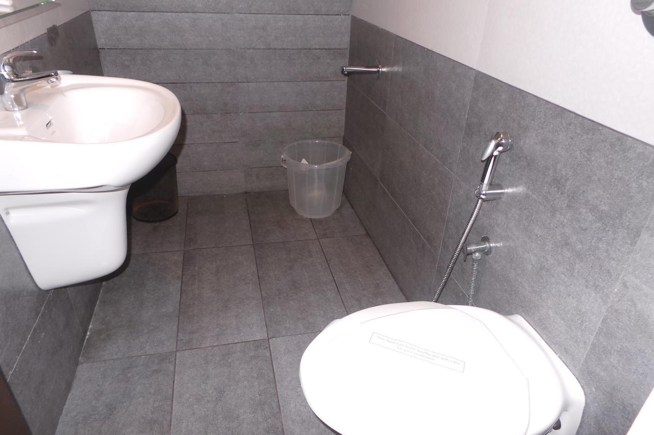 Saas Residency Otel Kozhikode Dış mekan fotoğraf