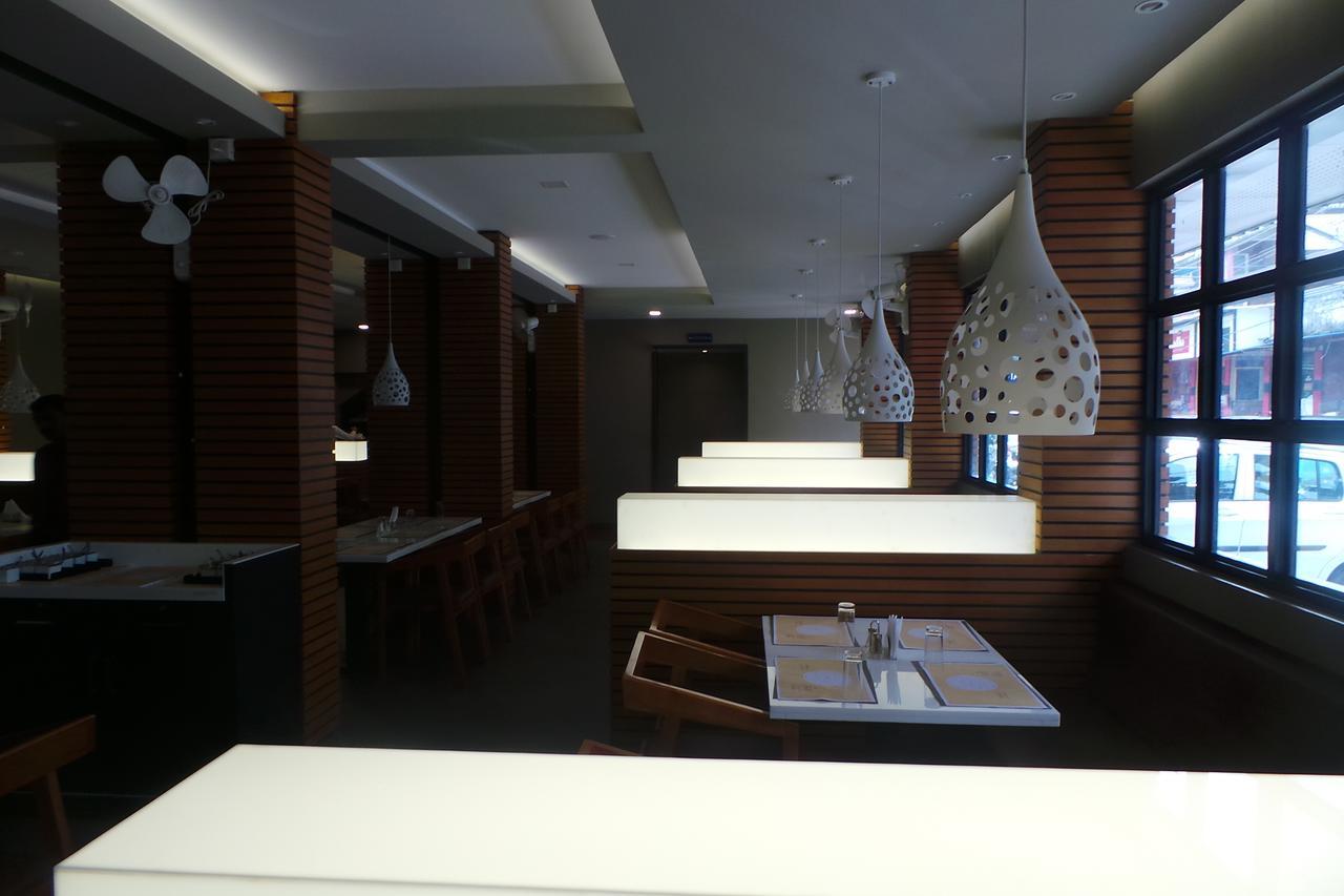 Saas Residency Otel Kozhikode Dış mekan fotoğraf