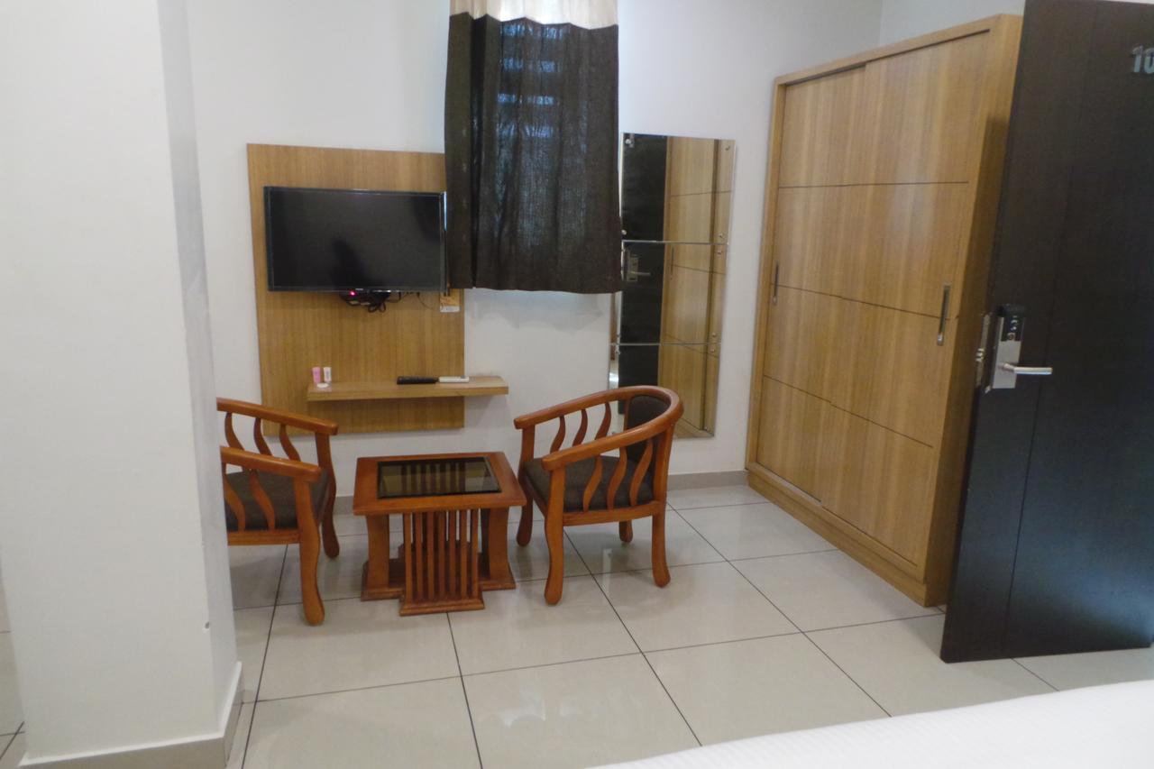 Saas Residency Otel Kozhikode Dış mekan fotoğraf