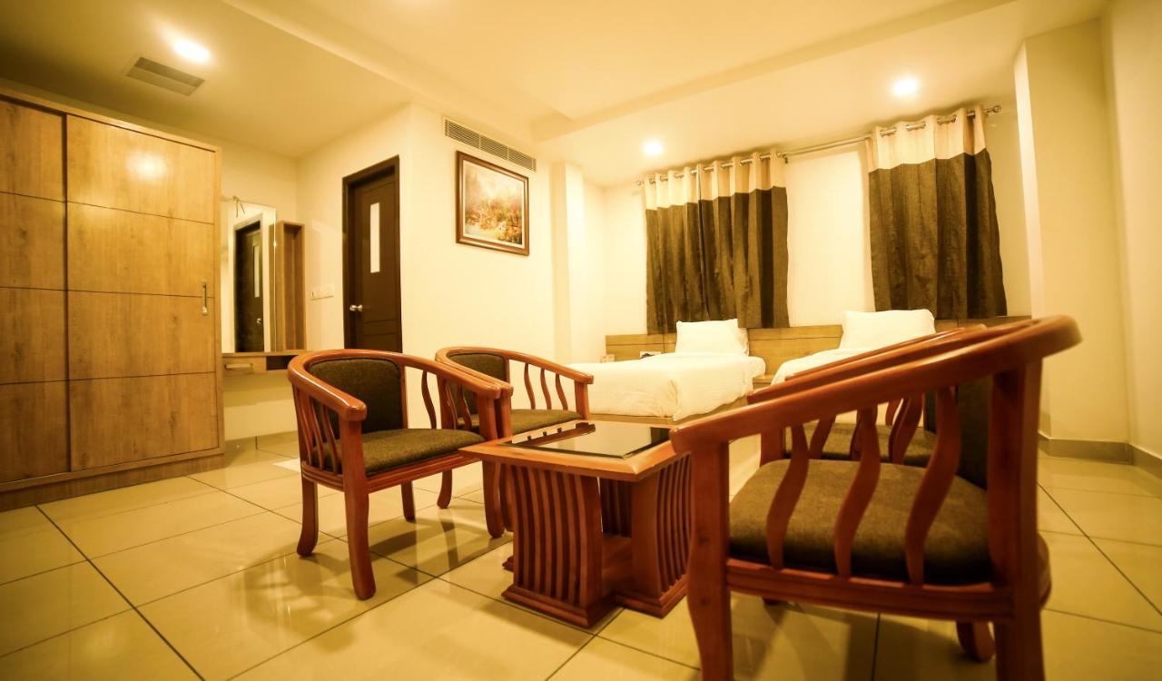 Saas Residency Otel Kozhikode Dış mekan fotoğraf